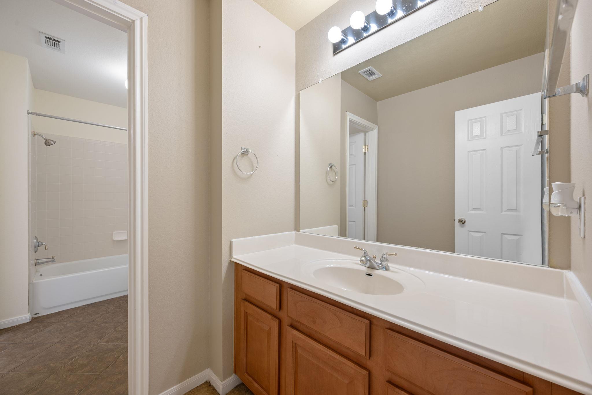 707 House Wren Loop Property Photo 33