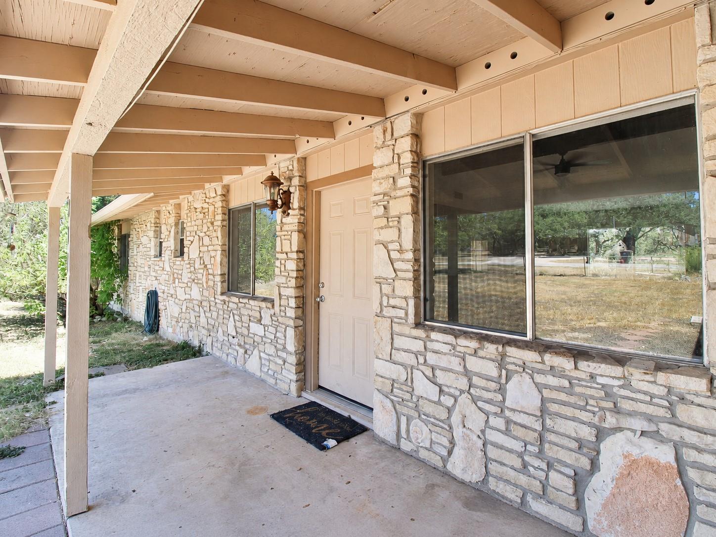 234 Cedar Holw Property Photo 4