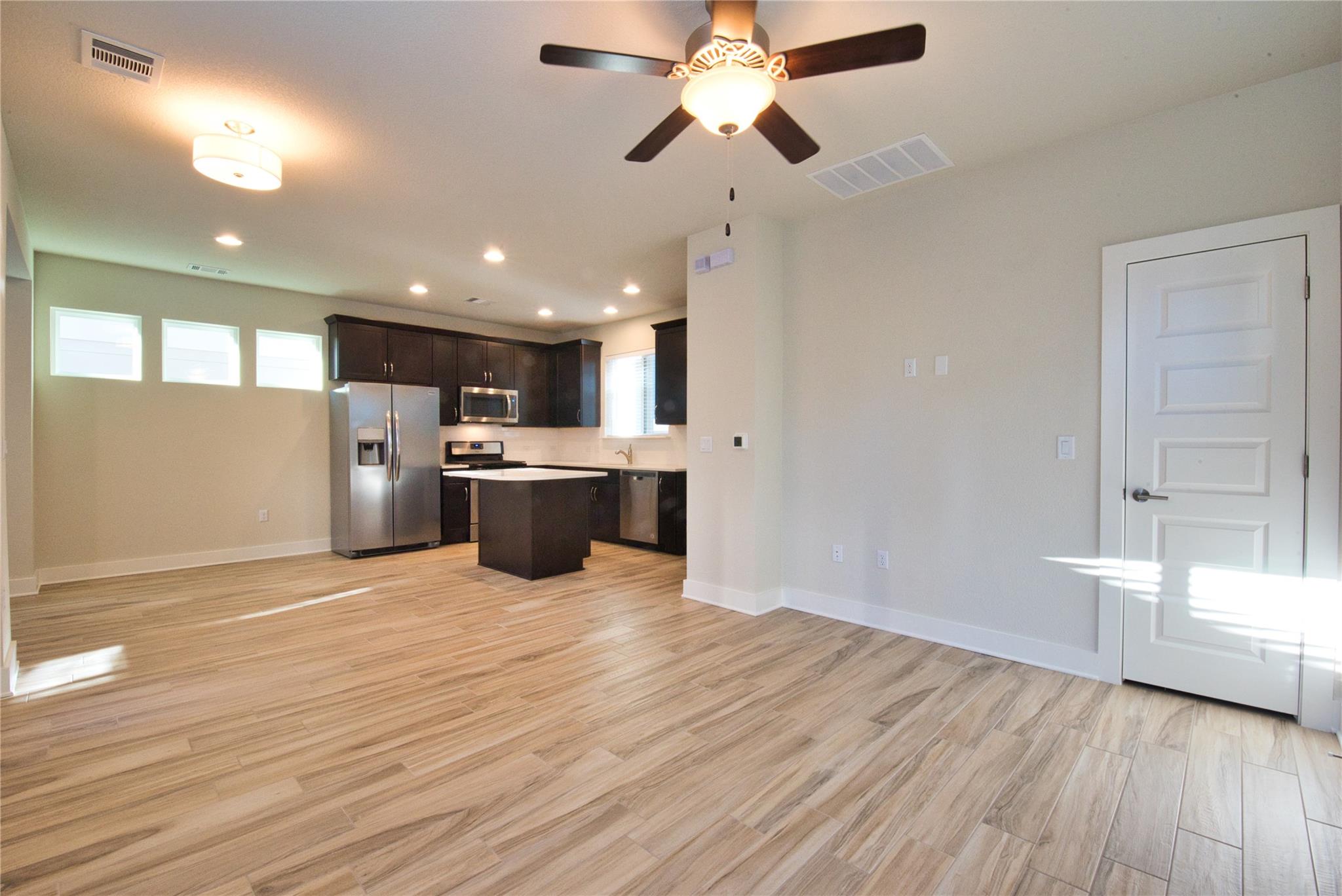 2020 Cleese Dr #184c Property Photo 3