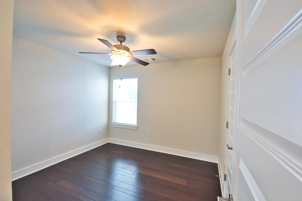 2020 Cleese Dr #184c Property Photo 13