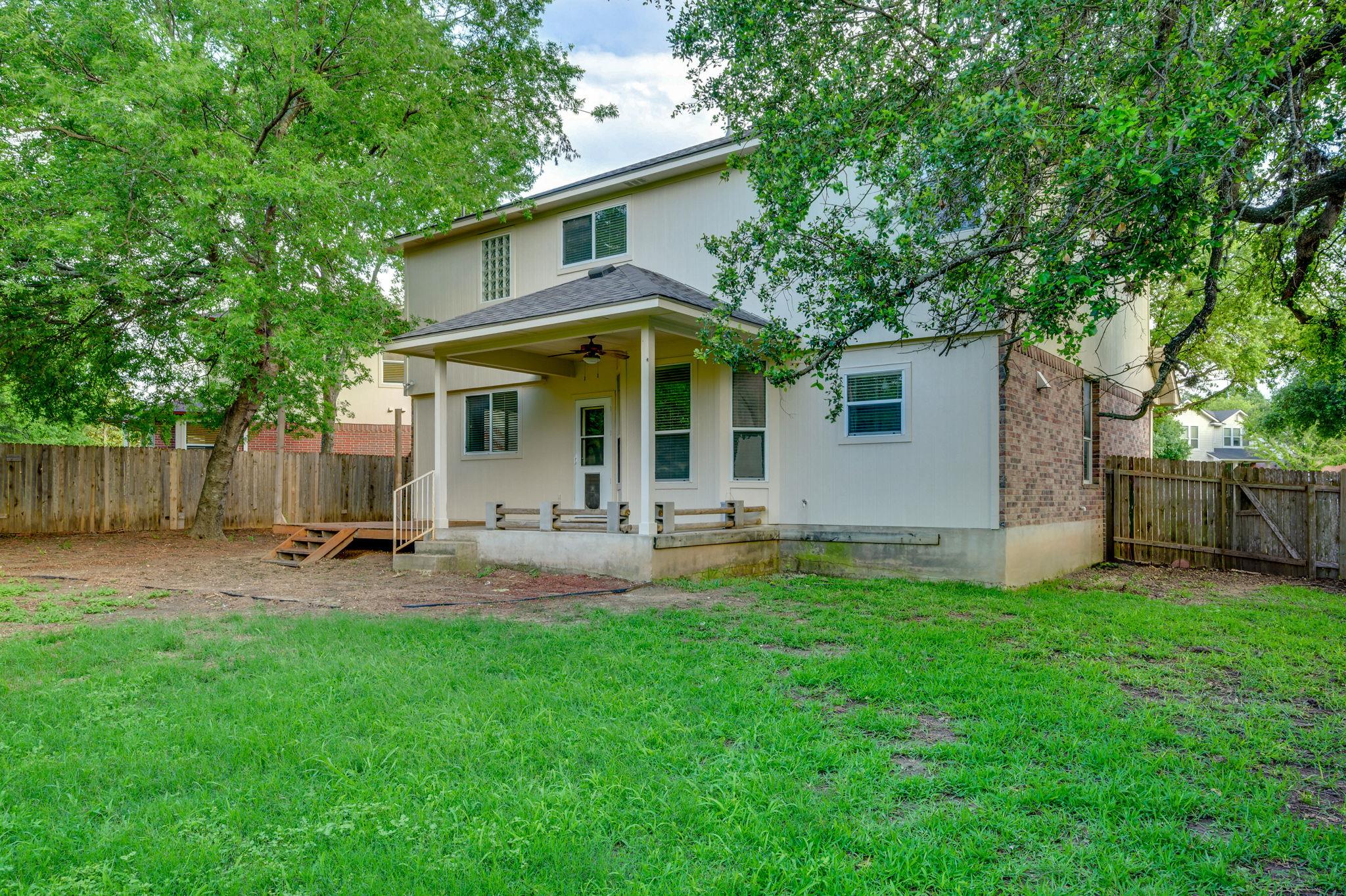 1112 Sundrop Pl Property Photo 35
