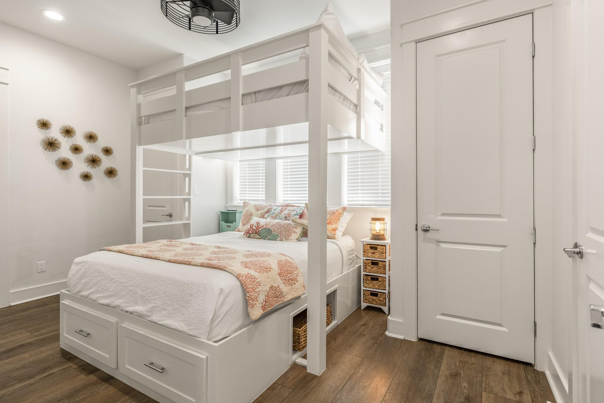 214 Sunset Ave #5 Property Photo 10