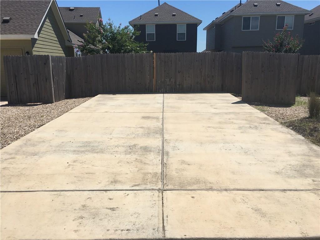 202 Gambel Oak Way Property Photo 4