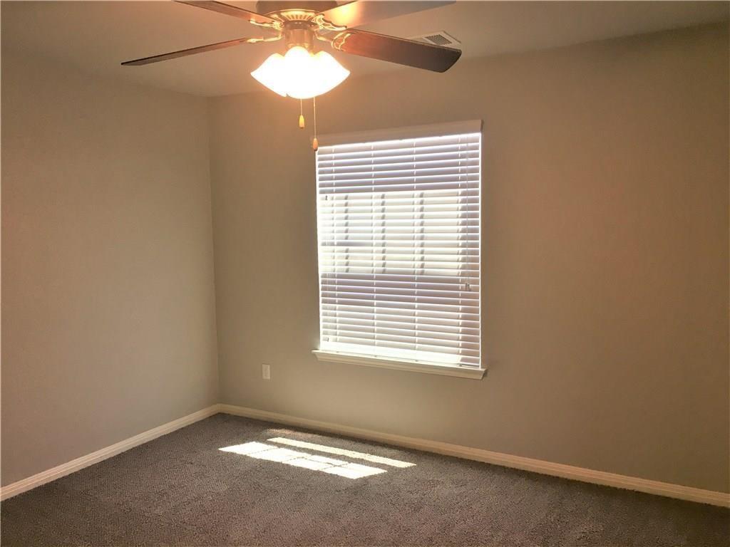 202 Gambel Oak Way Property Photo 13