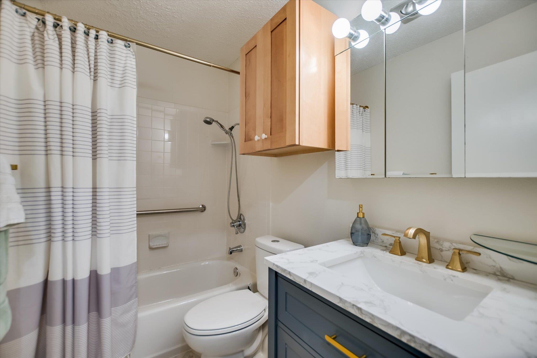 6906 Moonmont Dr Property Photo 11