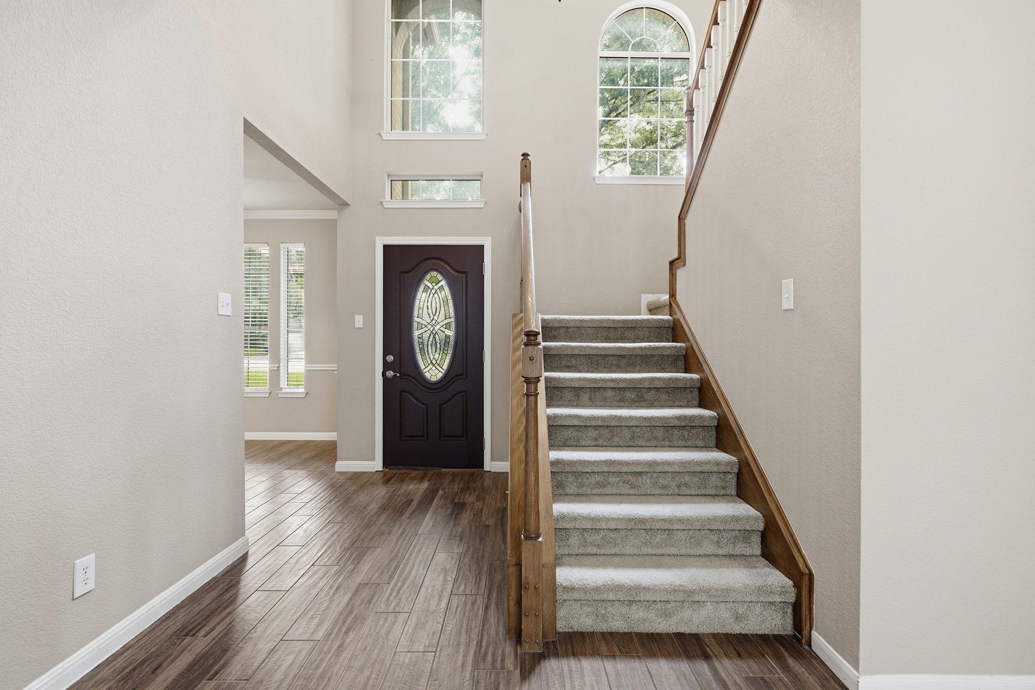 2021 Woodglen Dr Property Photo 12