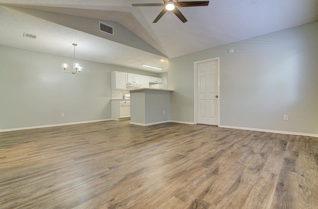 8200 West Gate Blvd #a Property Photo 3
