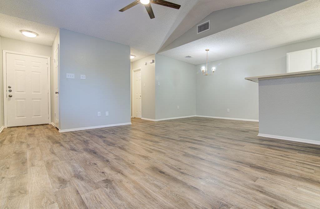 8200 West Gate Blvd #a Property Photo 5
