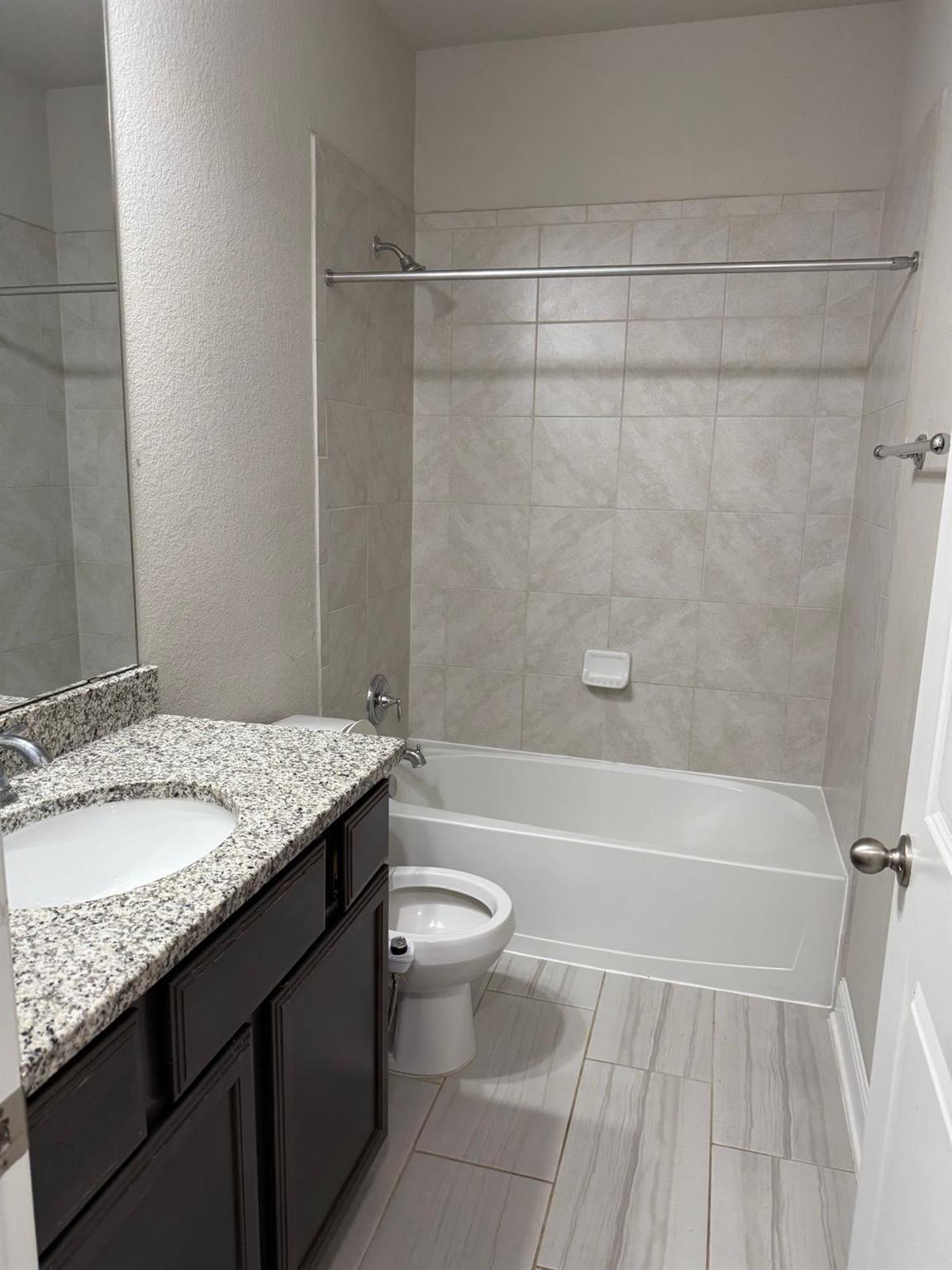 2637 Enza Dr Property Photo 18