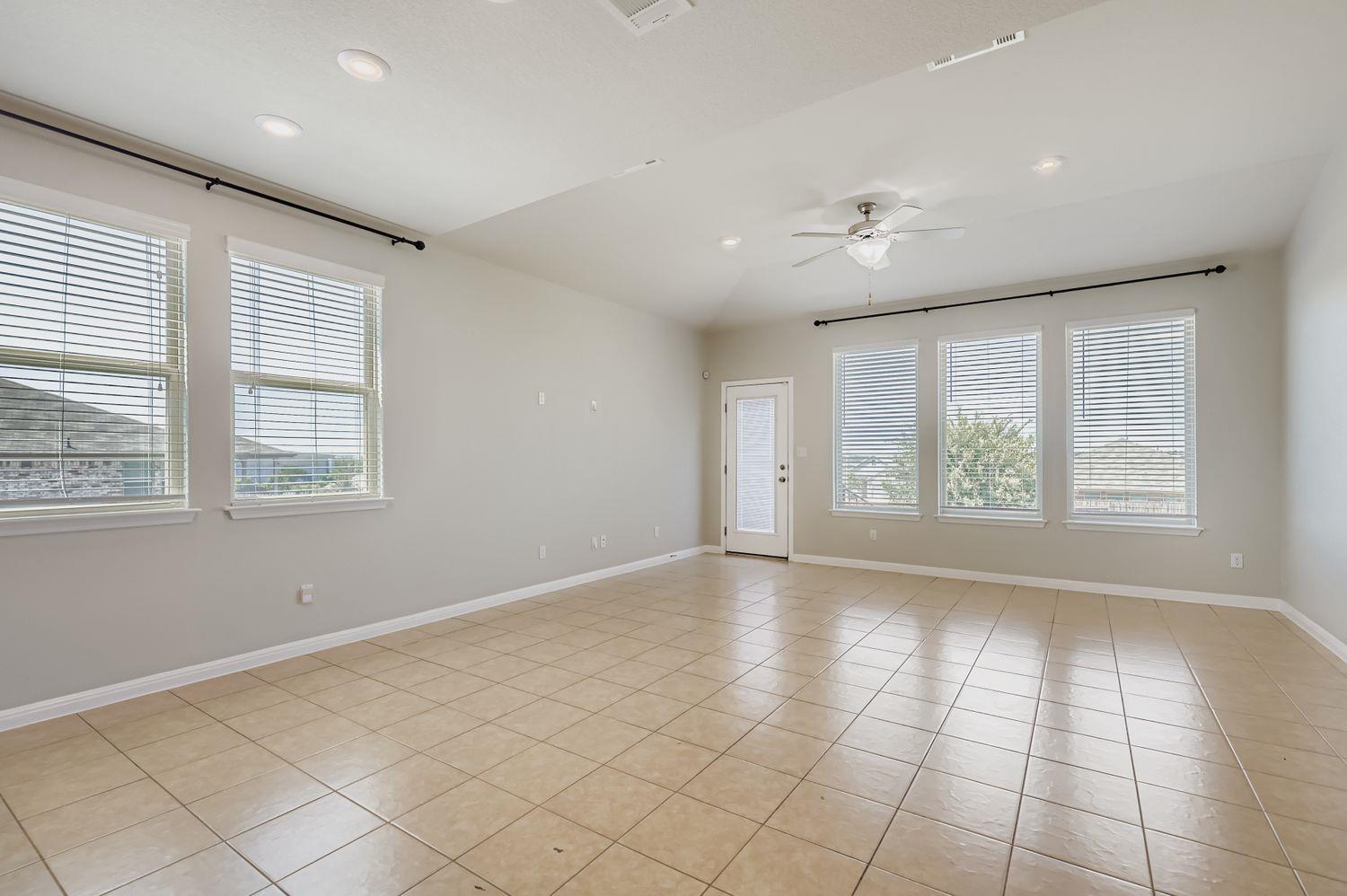 1521 Ida Nell Pearson St Property Photo 7