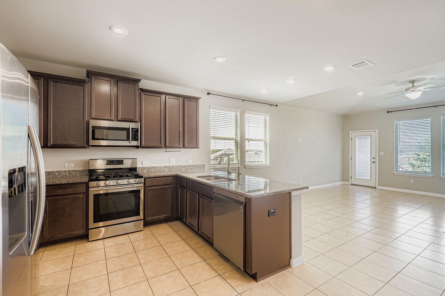 1521 Ida Nell Pearson St Property Photo 10