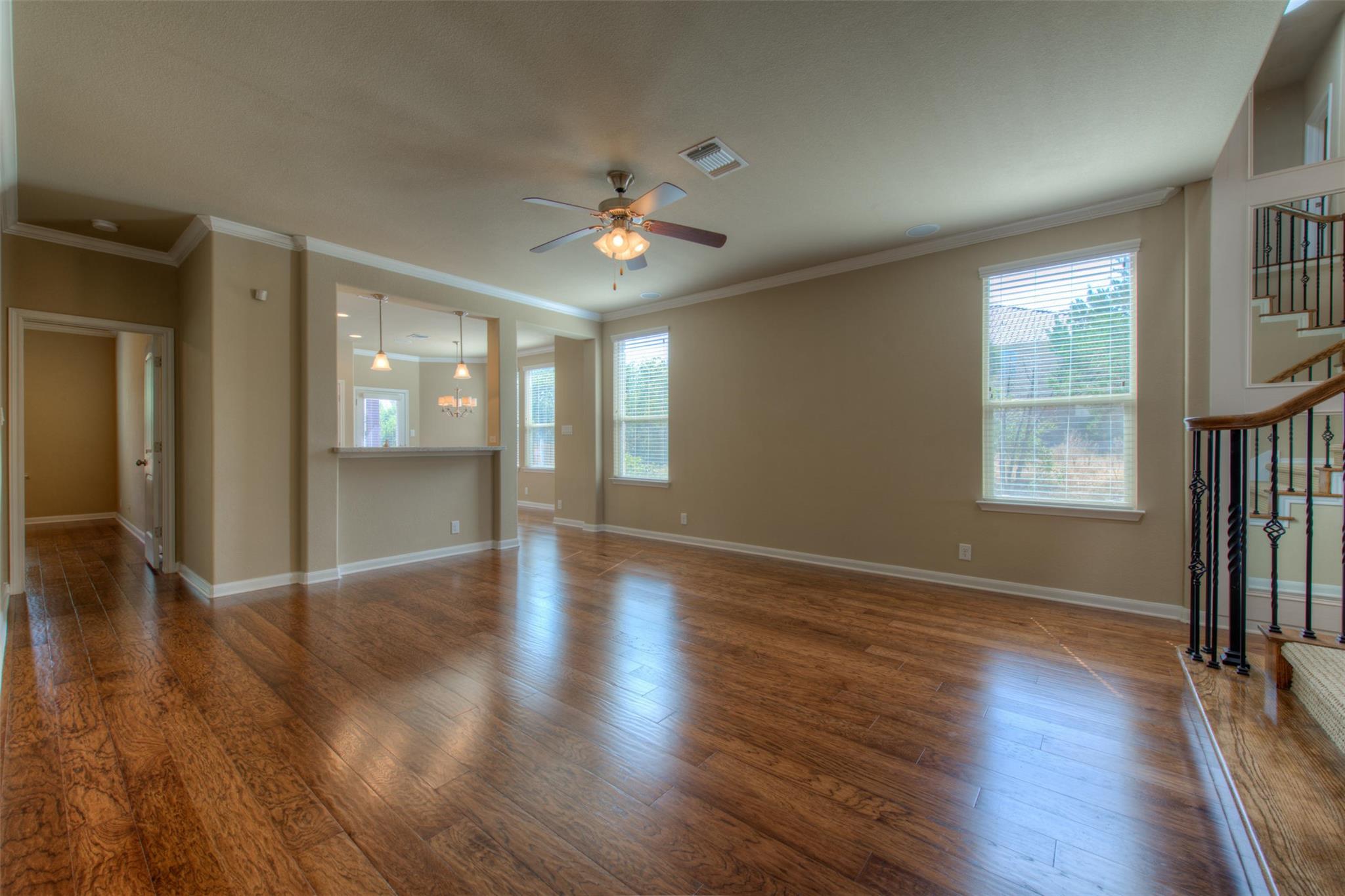 405 S Meadowlark St #b Property Photo 8
