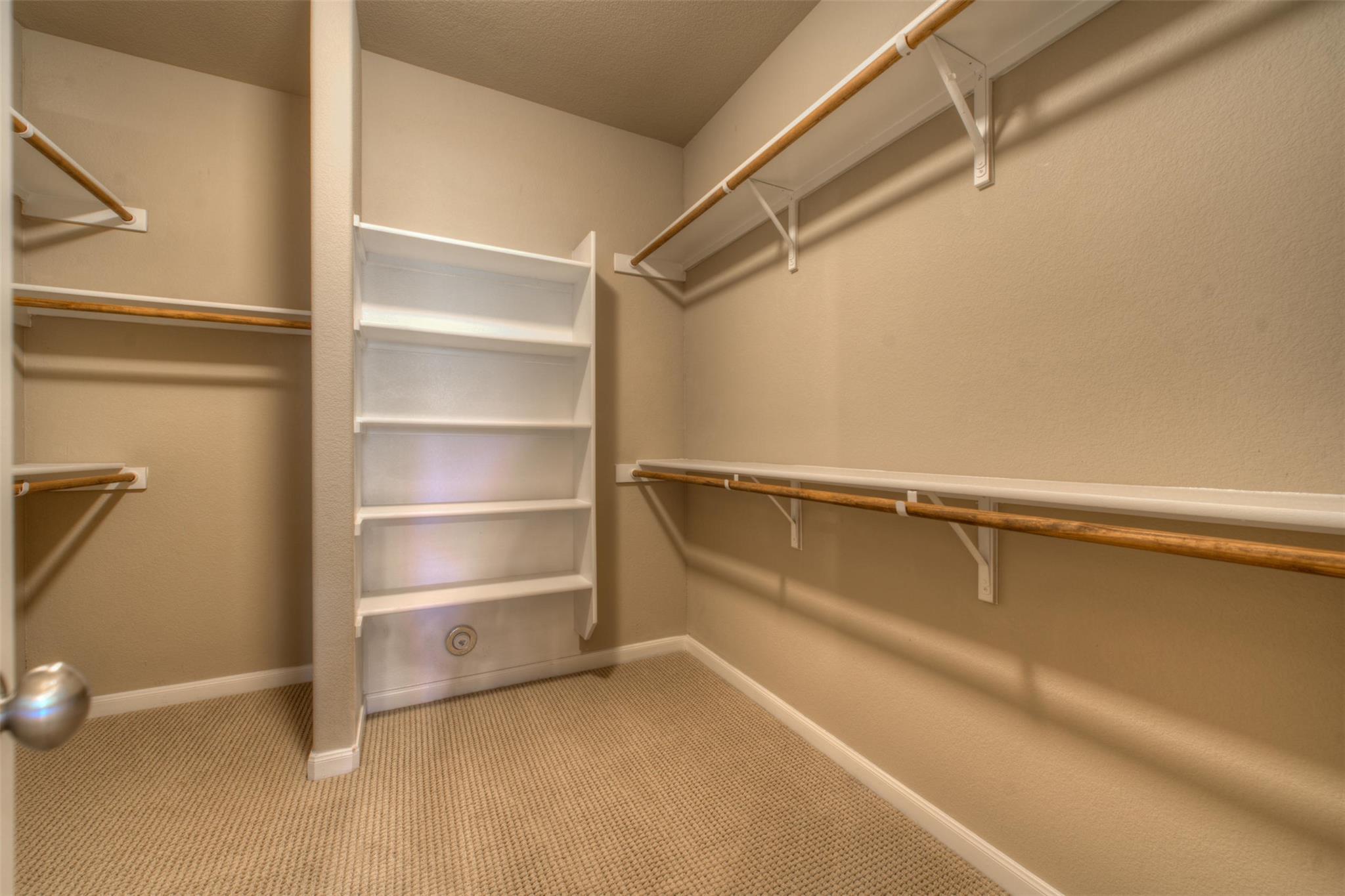 405 S Meadowlark St #b Property Photo 22