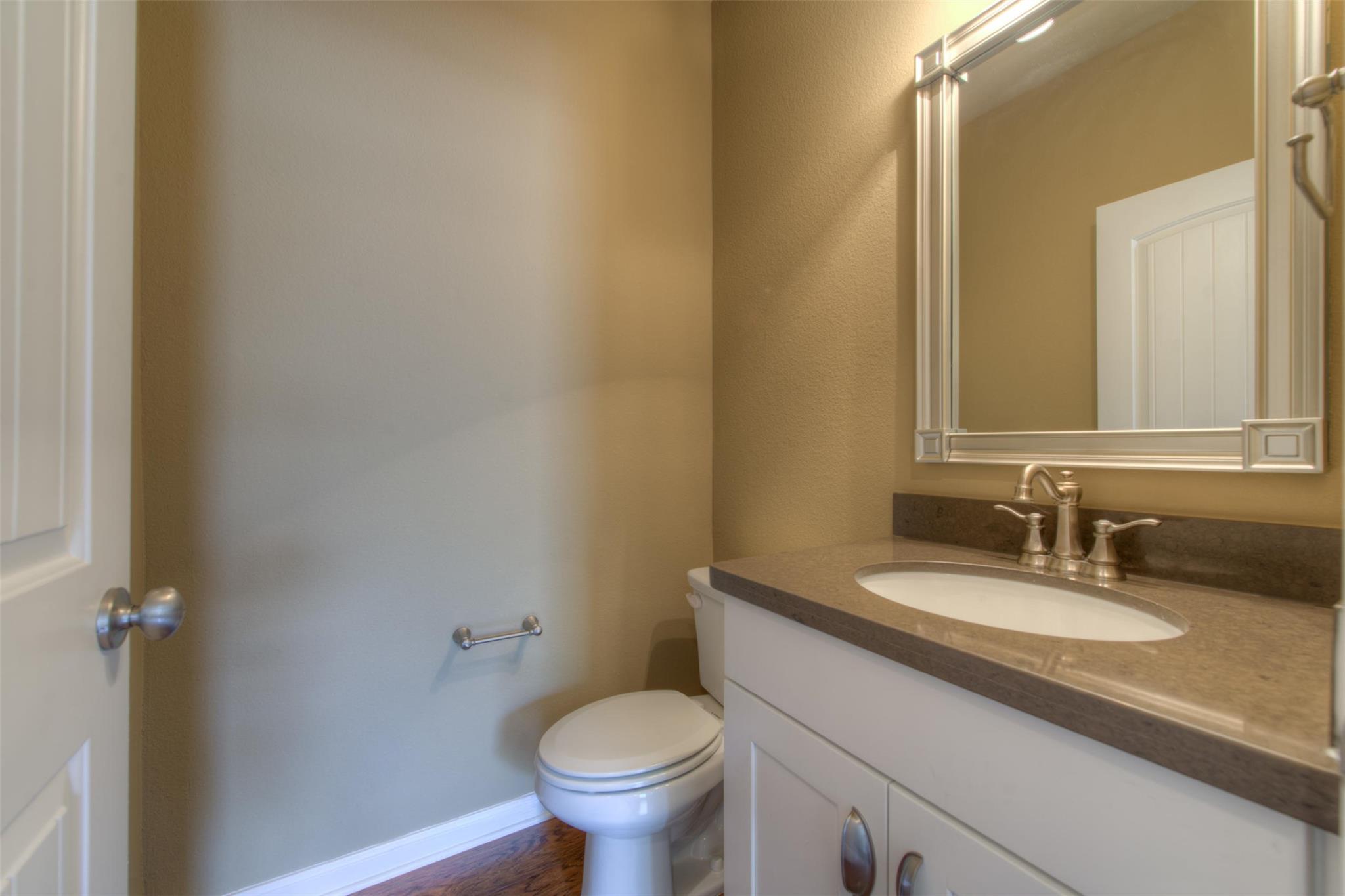 405 S Meadowlark St #b Property Photo 23
