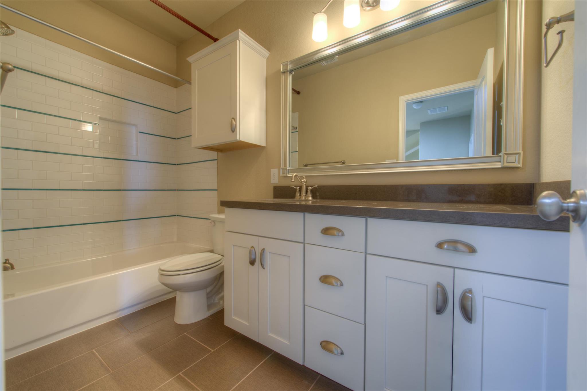 405 S Meadowlark St #b Property Photo 34