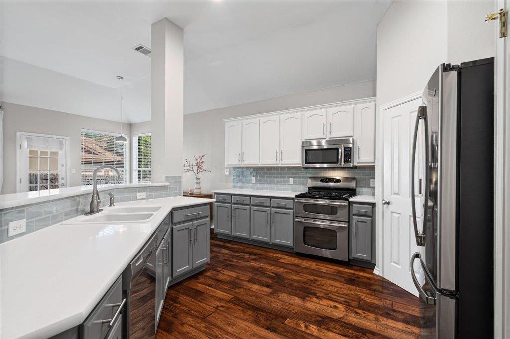 1713 Ender Cv Property Photo 6
