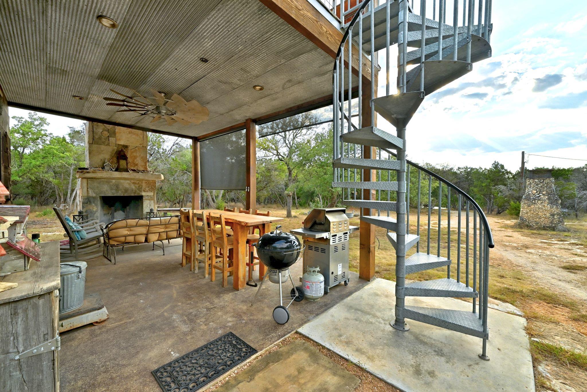 1910 Sandy Point Rd Property Photo 8