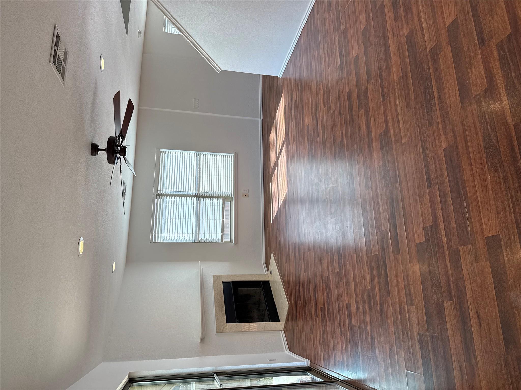 2114 Cottontail Dr Property Photo 6