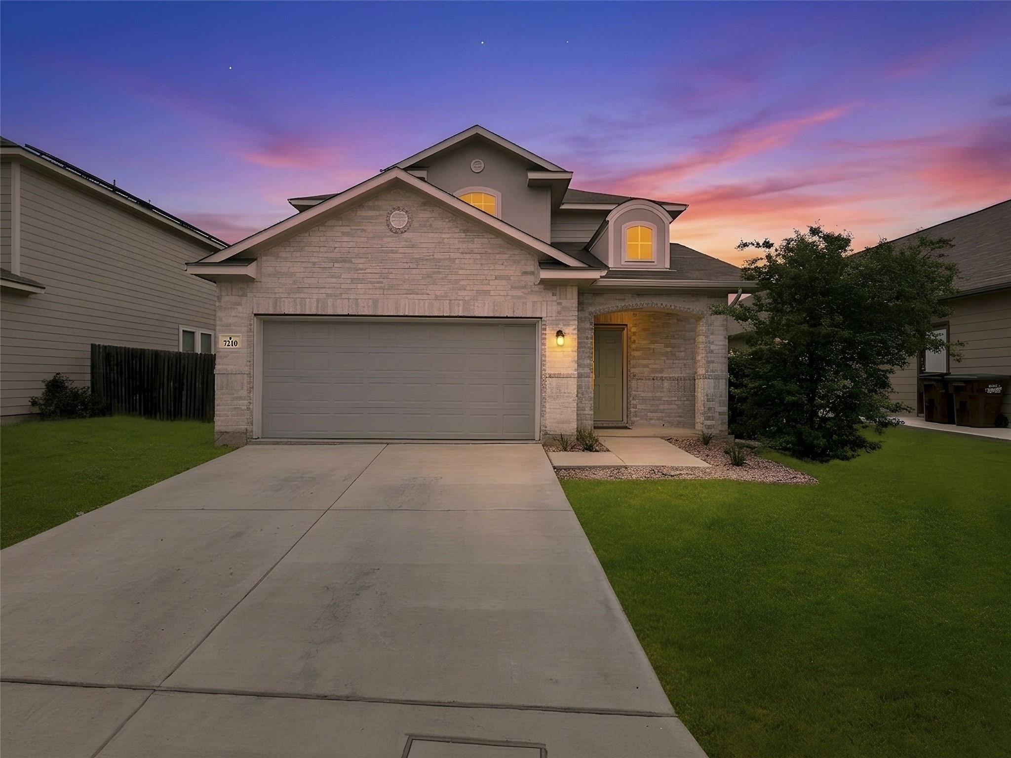 7210 Archers Grv Property Photo 1