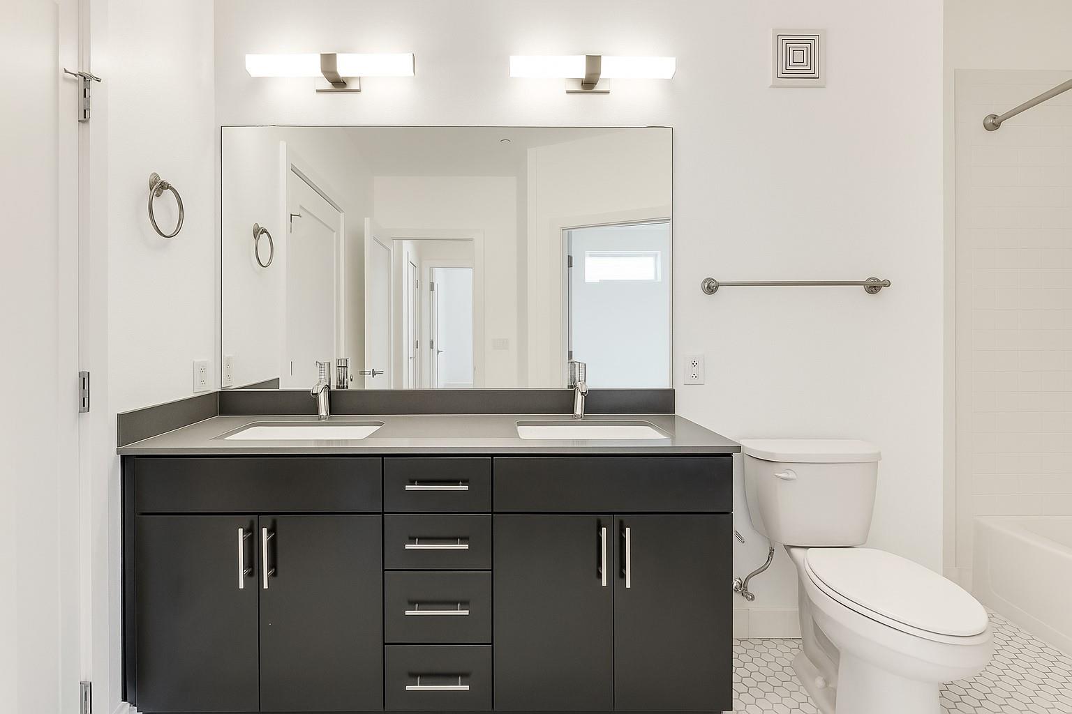2801 Dulce Ln #721 Property Photo 6