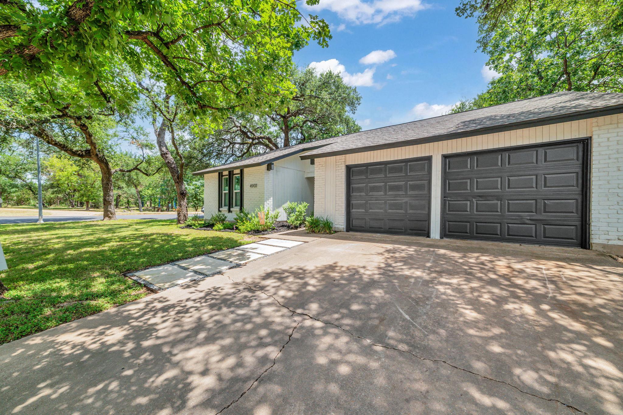 4901 Powder River Rd Property Photo 3