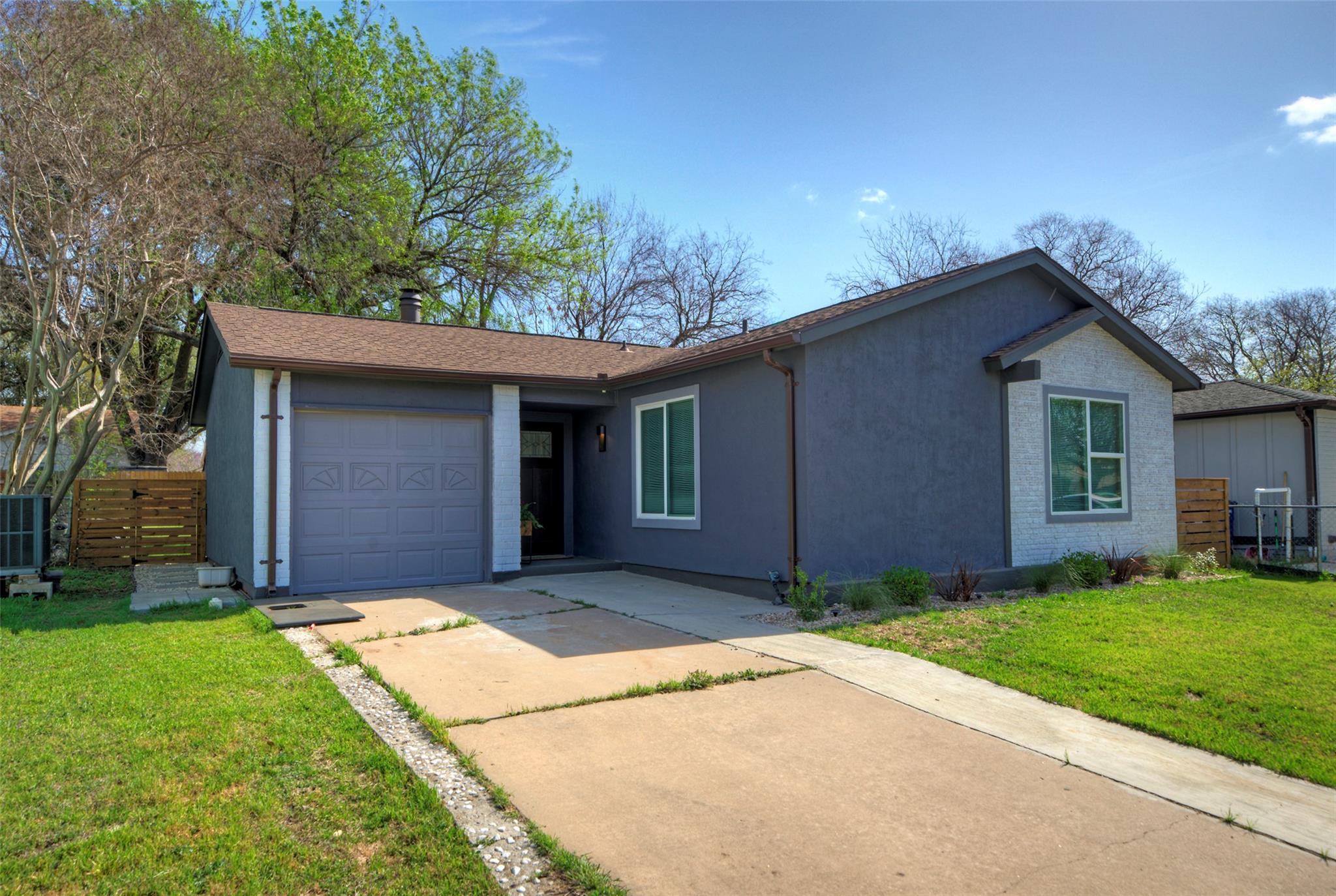 2510 Dovemeadow Dr Property Photo