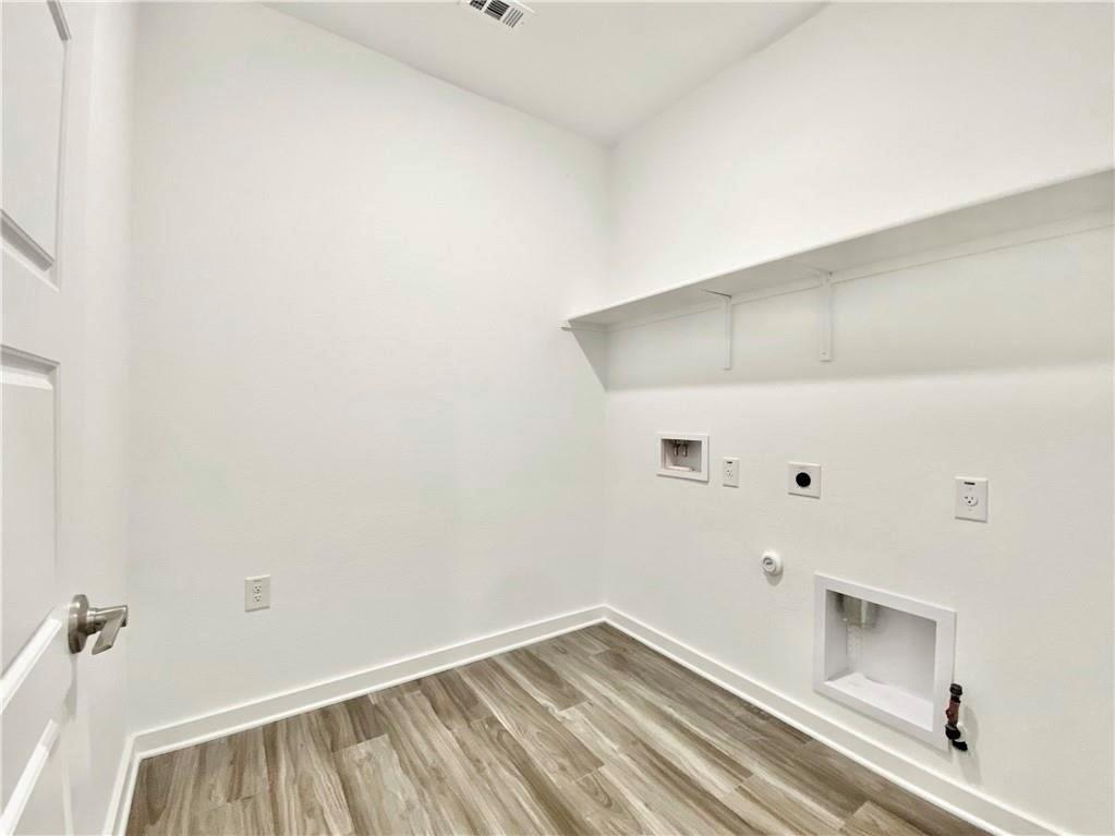 13816 Lubeck Dr Property Photo 25