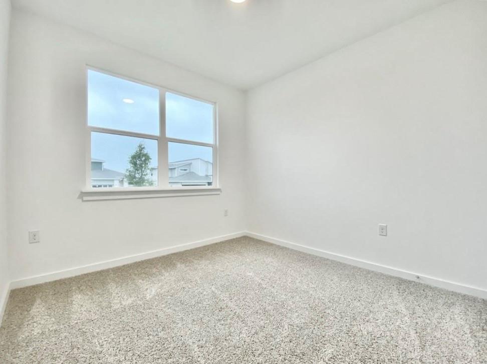 13816 Lubeck Dr Property Photo 34