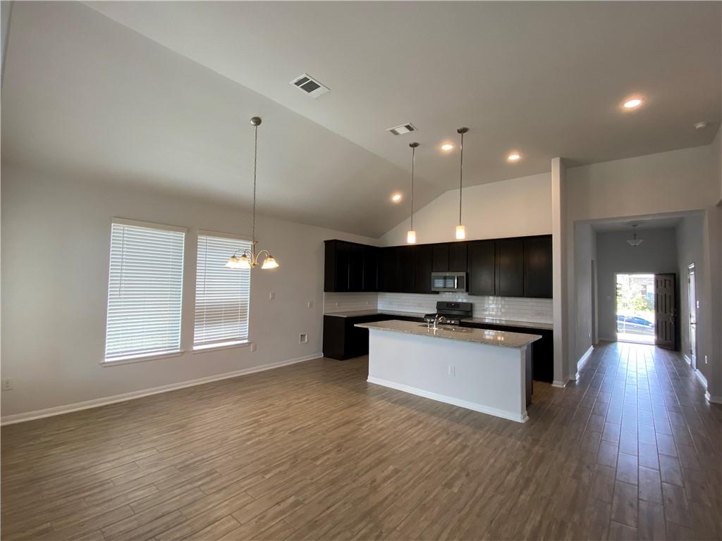 481 Leadtree Loop Property Photo 24