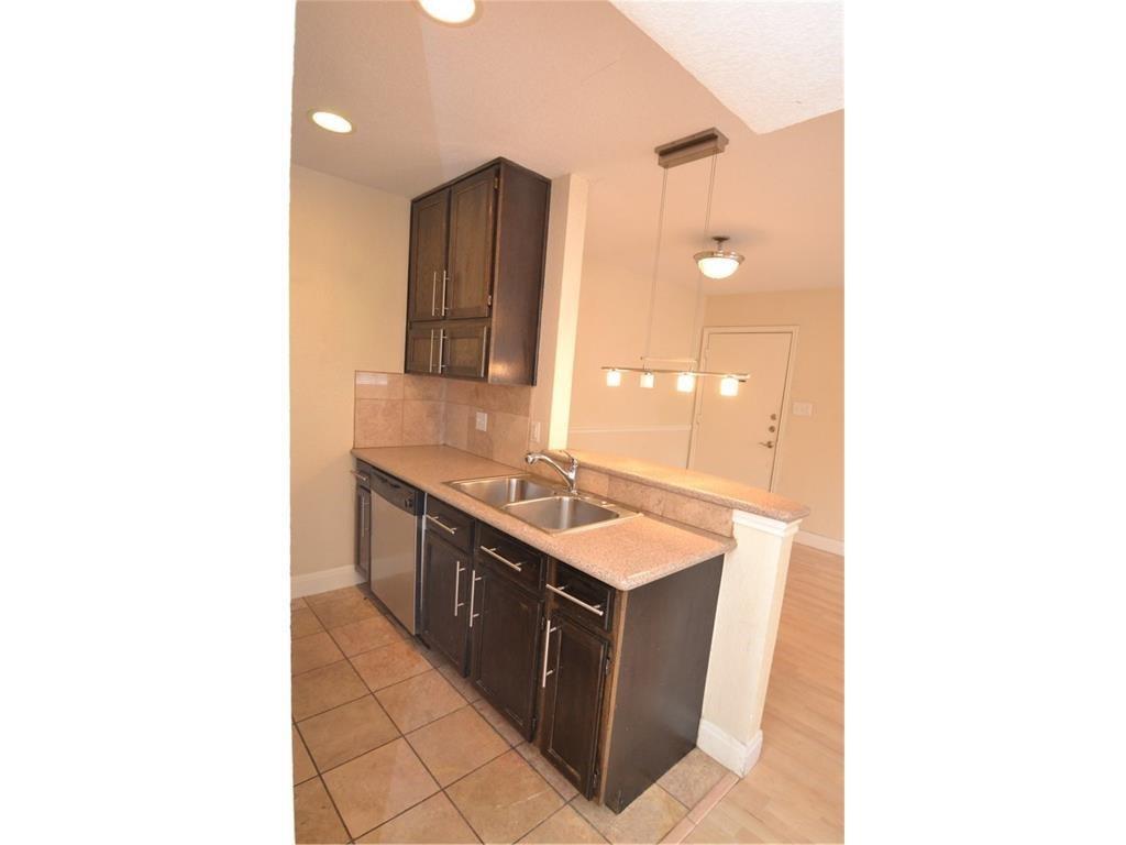 4306 Avenue A 115 Property Photo 6