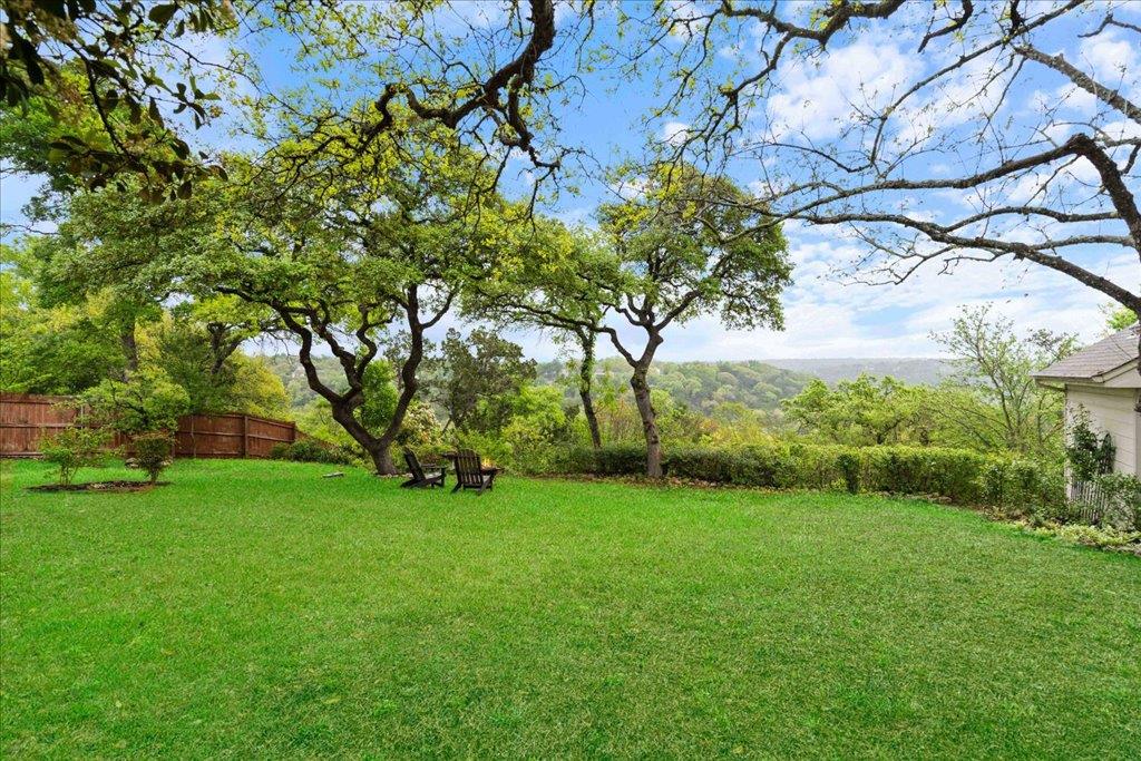 9206 Mystic Oaks Trl Property Photo 1