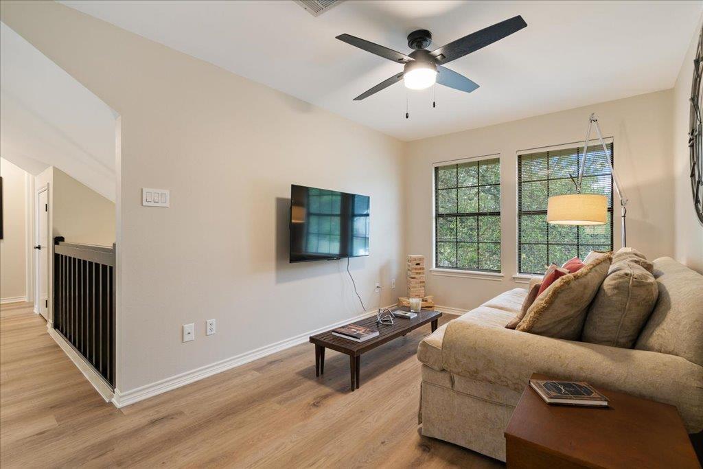 9206 Mystic Oaks Trl Property Photo 26