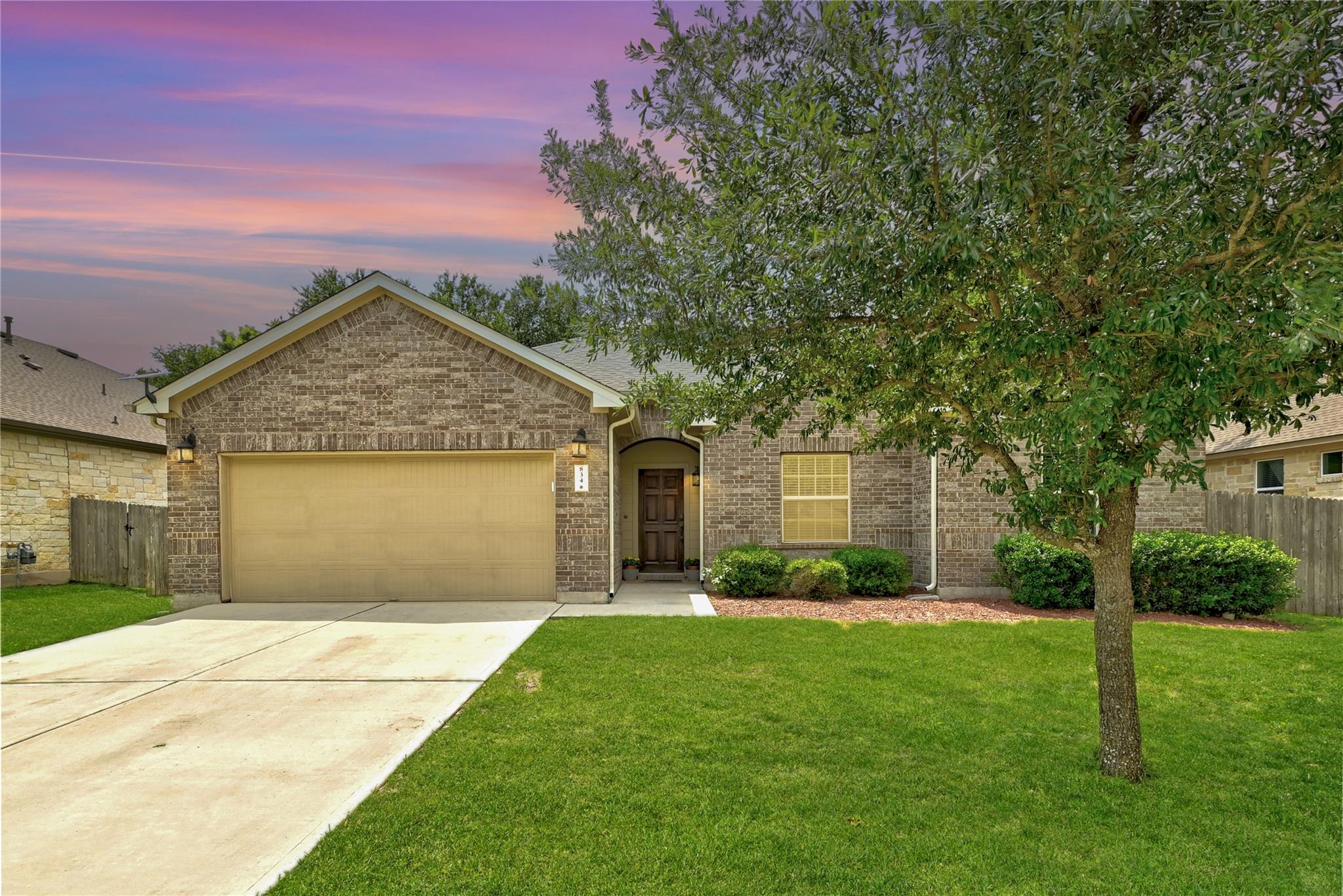 834 Oyster Crk Property Photo 1