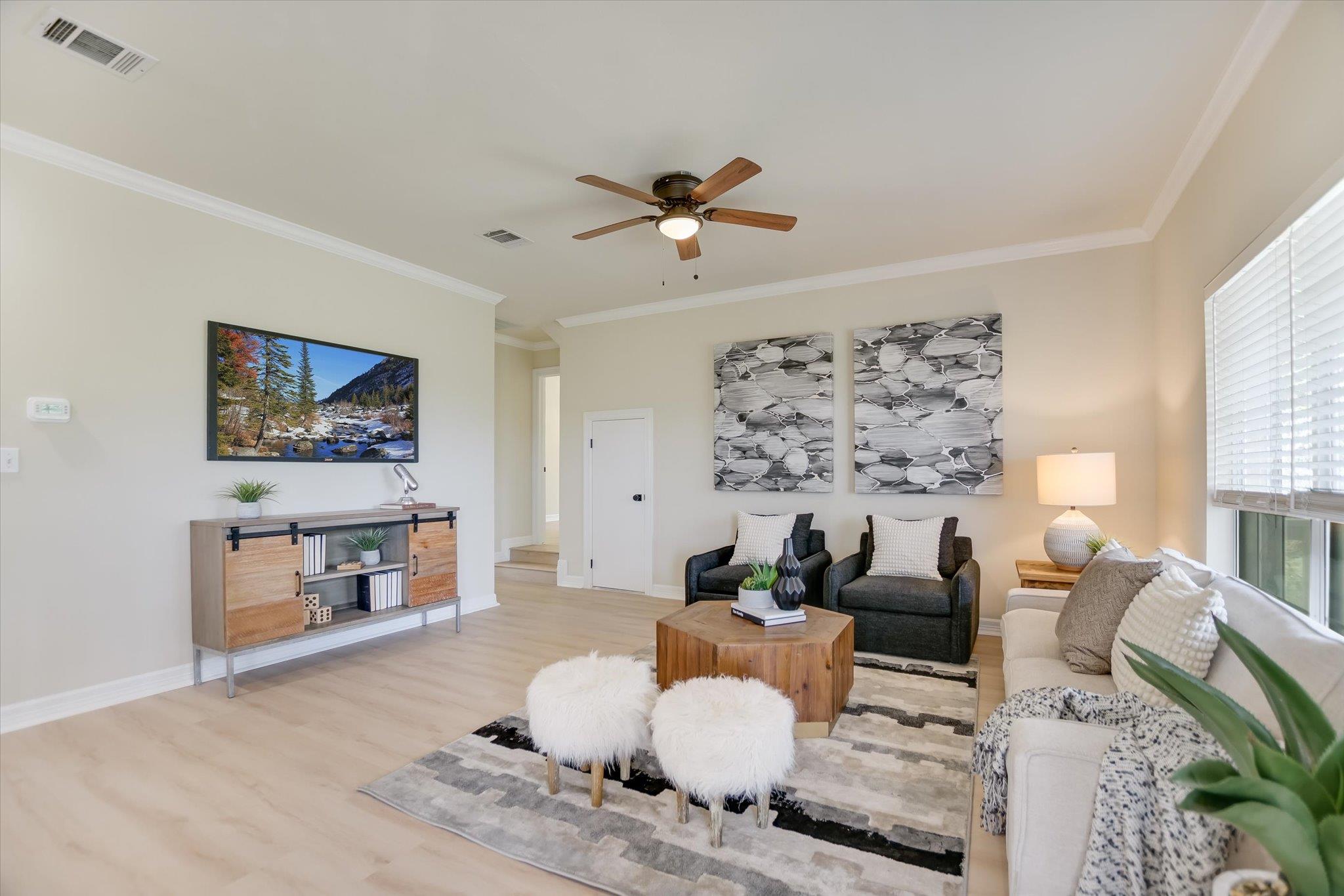 5901 Round Table Cv Property Photo 16