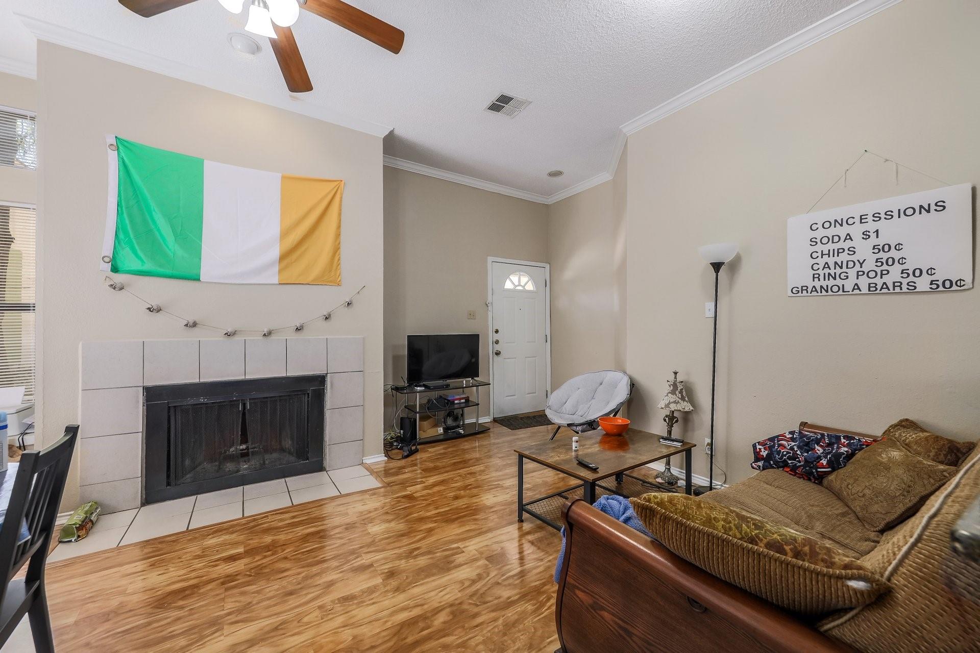 2802 Nueces St #101 Property Photo 6