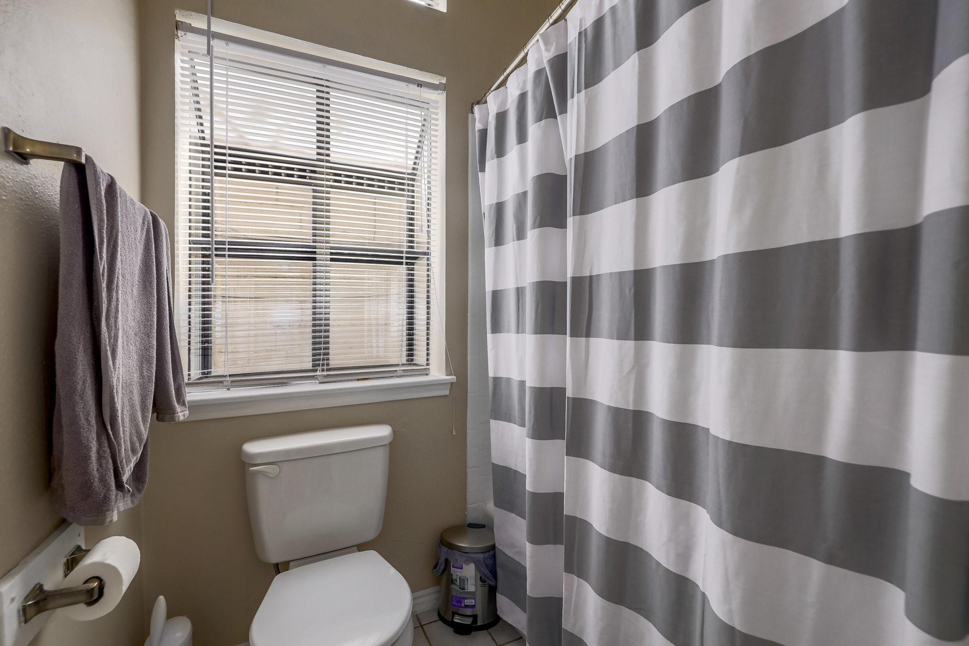 2802 Nueces St #101 Property Photo 12