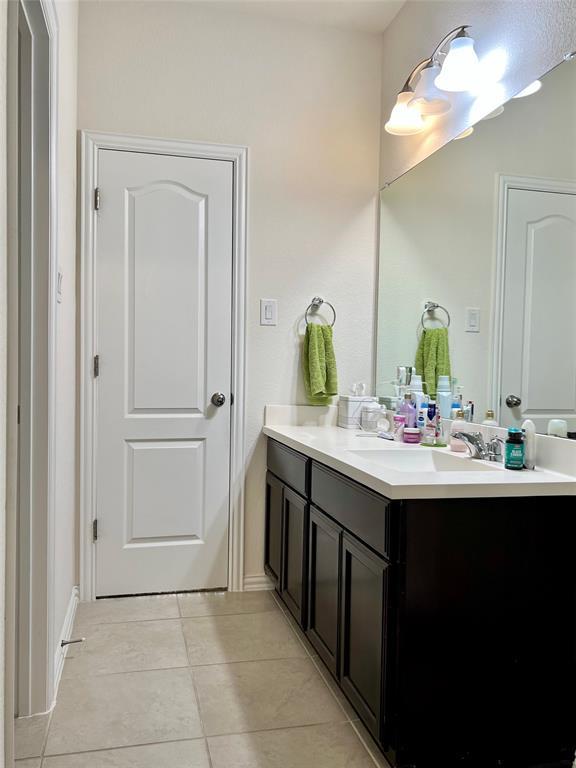 3900 Eland Dr Property Photo 23