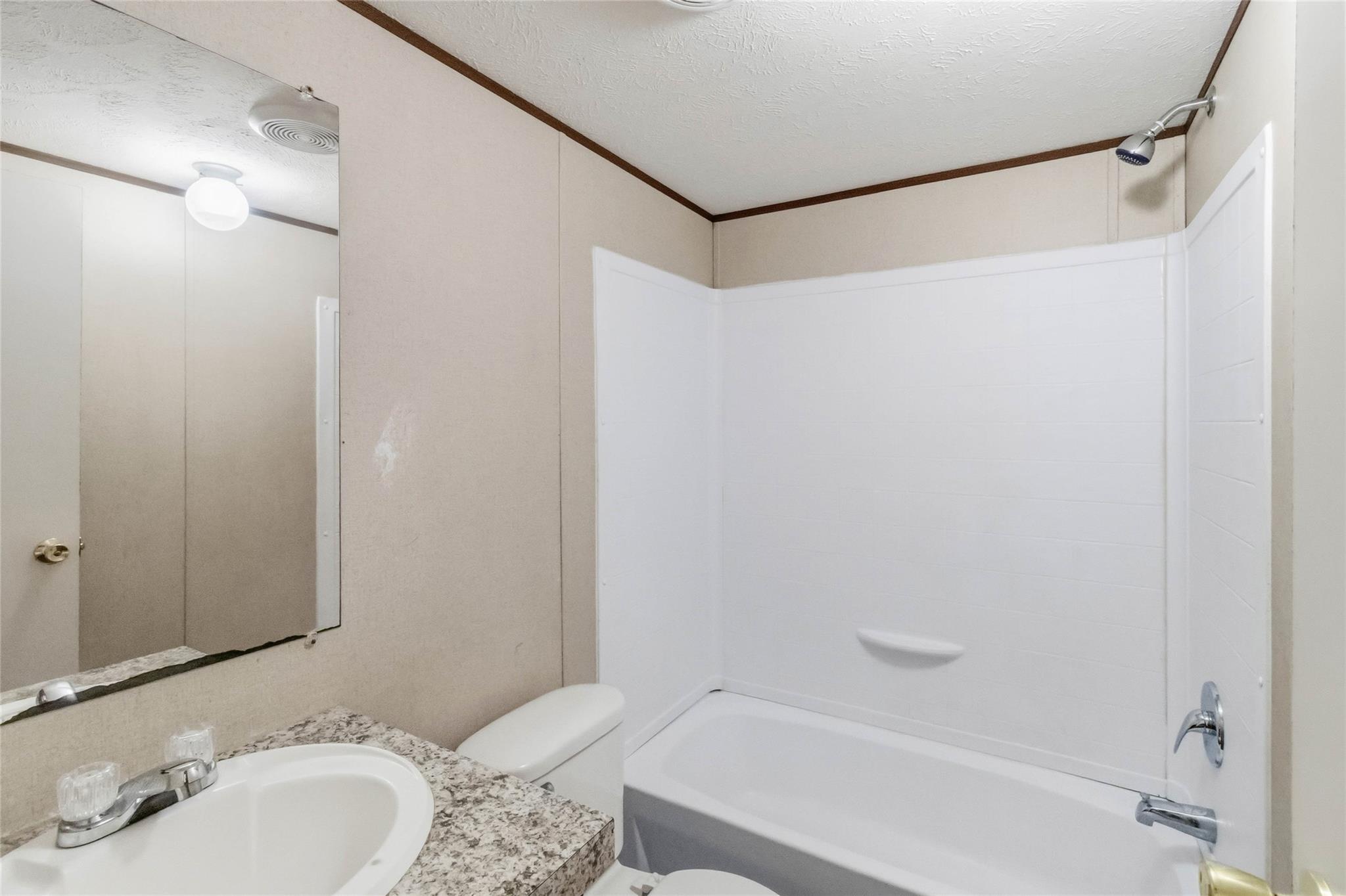 908 Turney Ln Property Photo 17