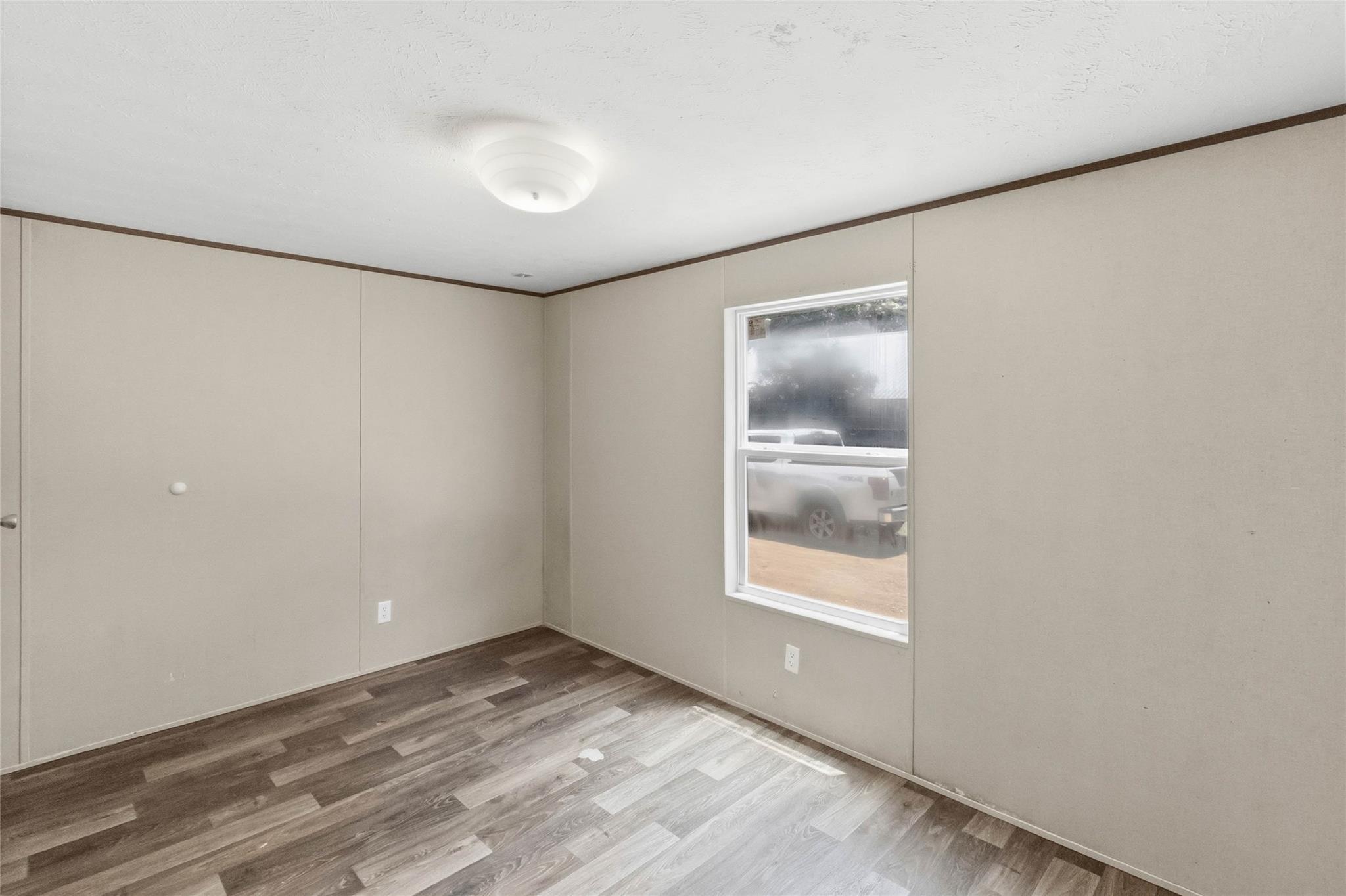 908 Turney Ln Property Photo 18