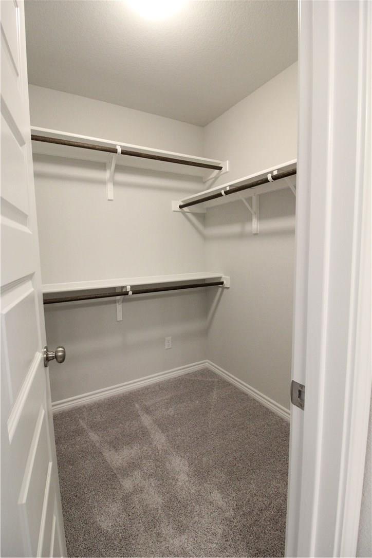 1732 Yaupon Grove Ln Property Photo 9