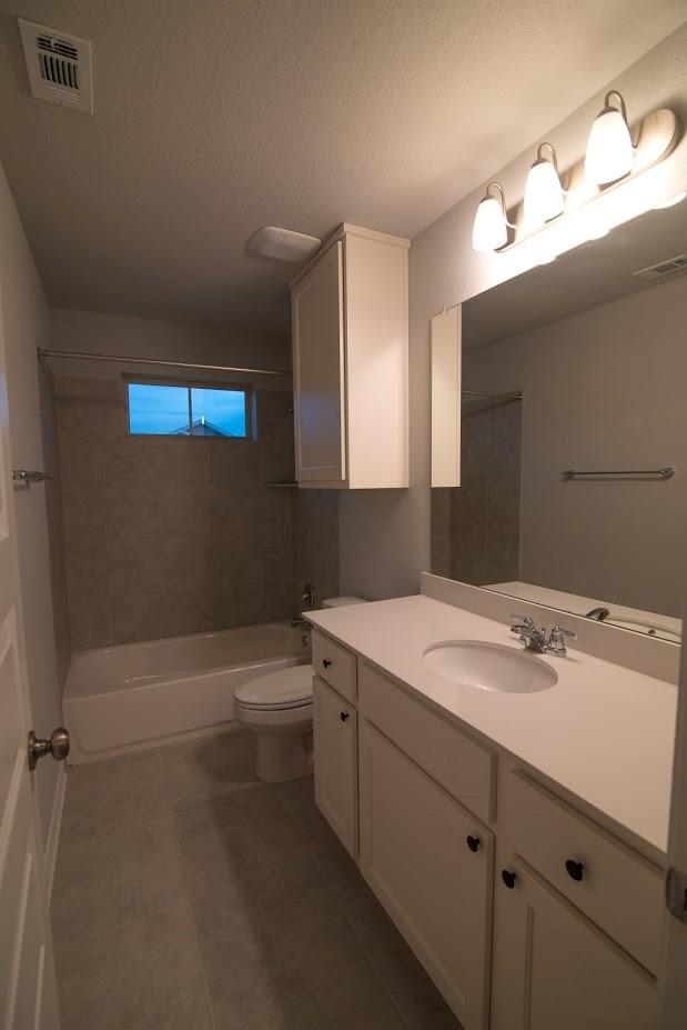 1732 Yaupon Grove Ln Property Photo 12