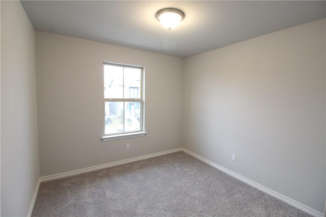 1732 Yaupon Grove Ln Property Photo 13