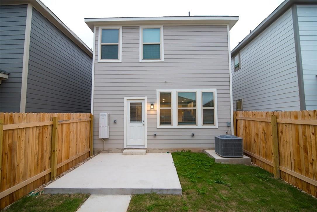 1732 Yaupon Grove Ln Property Photo 19