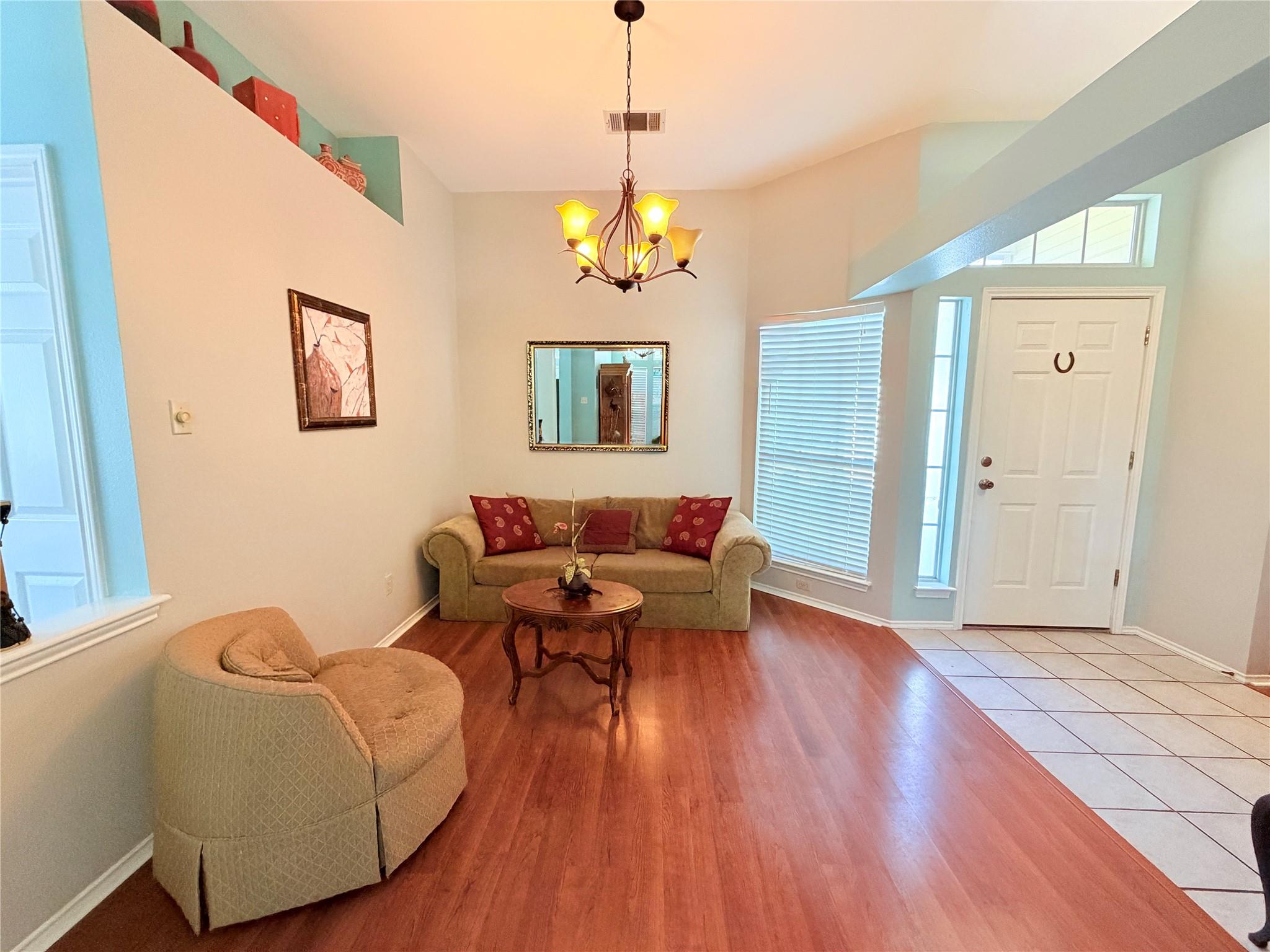1408 Deepwoods Trl Property Photo 8
