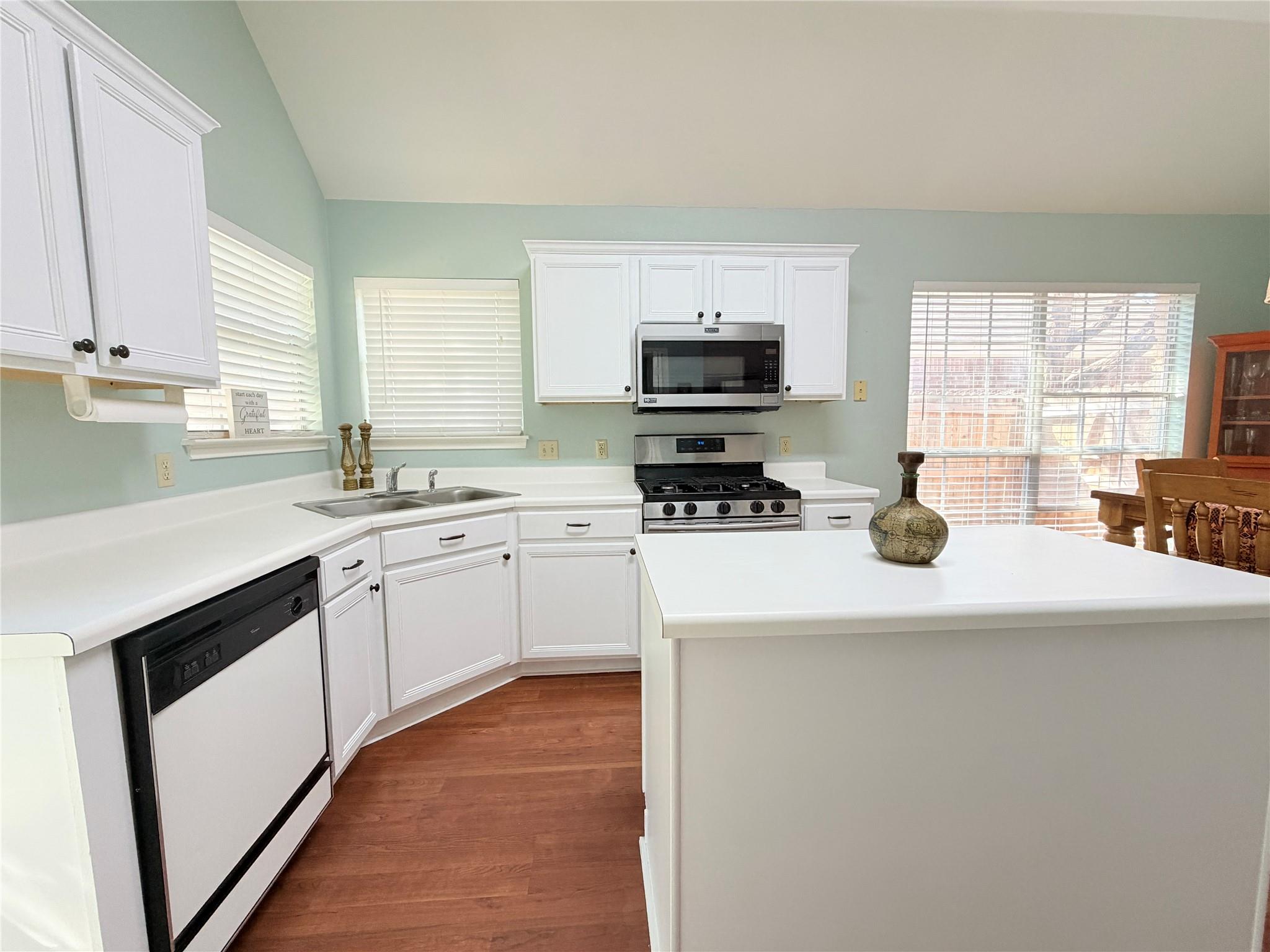 1408 Deepwoods Trl Property Photo 14