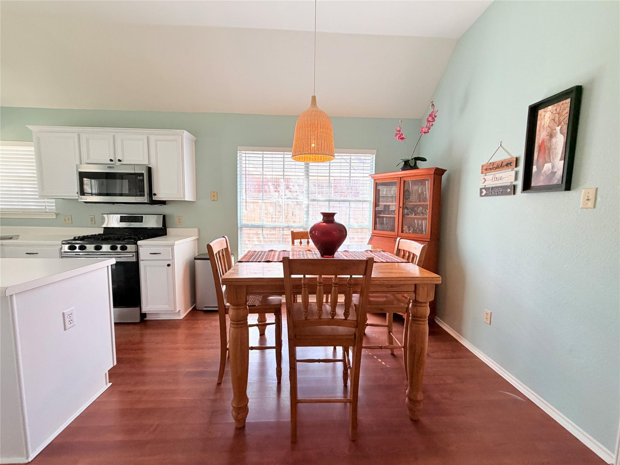 1408 Deepwoods Trl Property Photo 20