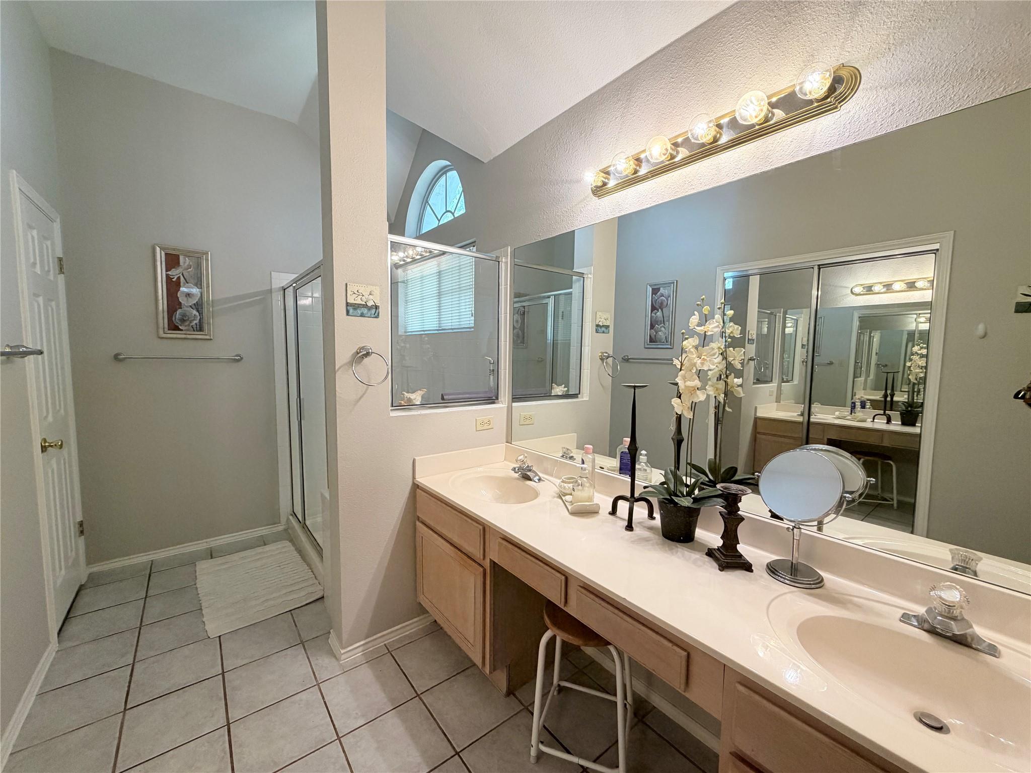 1408 Deepwoods Trl Property Photo 24