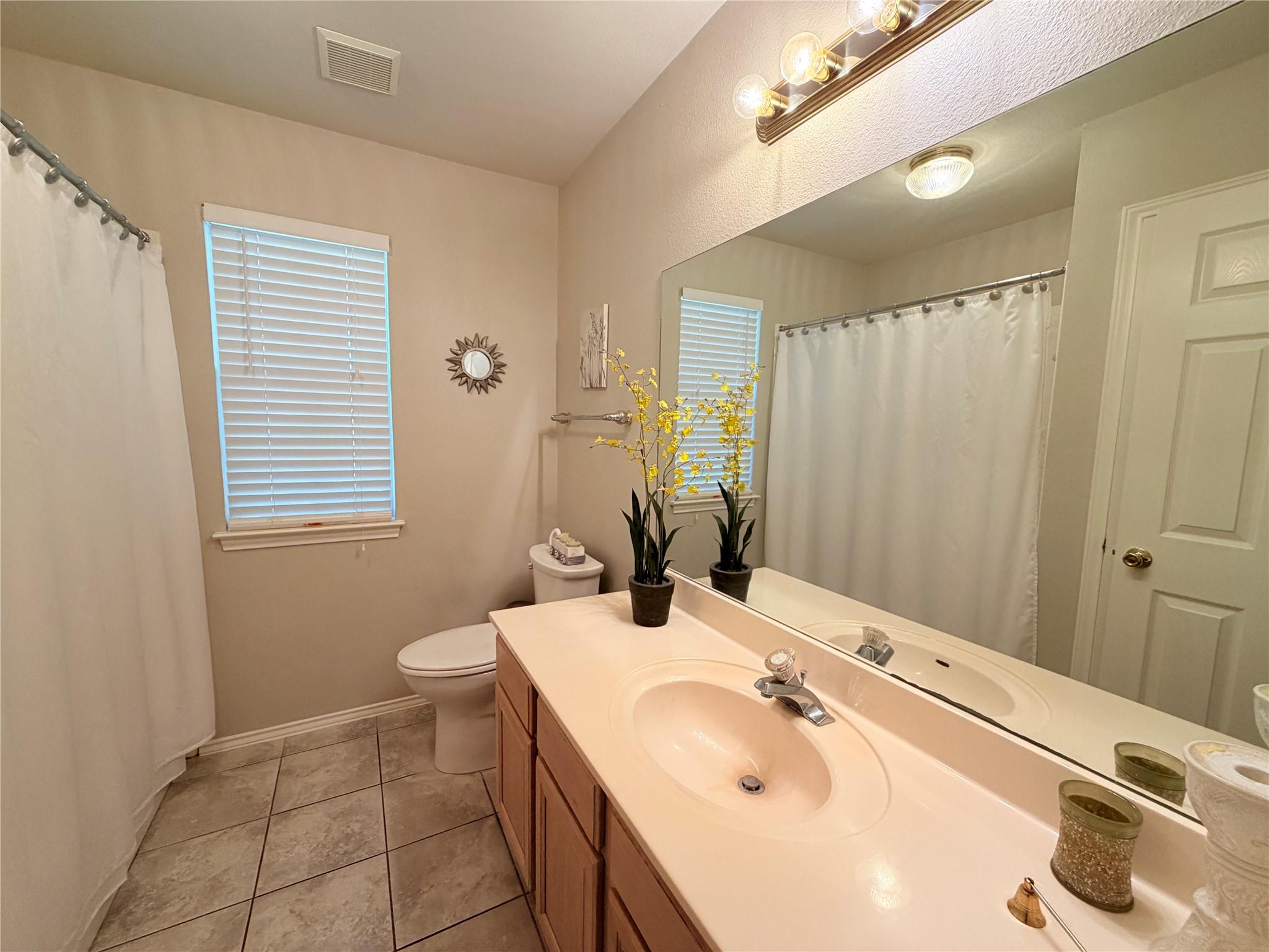 1408 Deepwoods Trl Property Photo 34