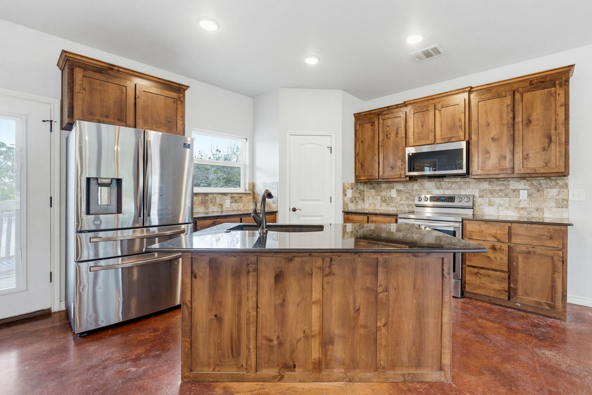 534 County Road 3081 None Property Photo 10