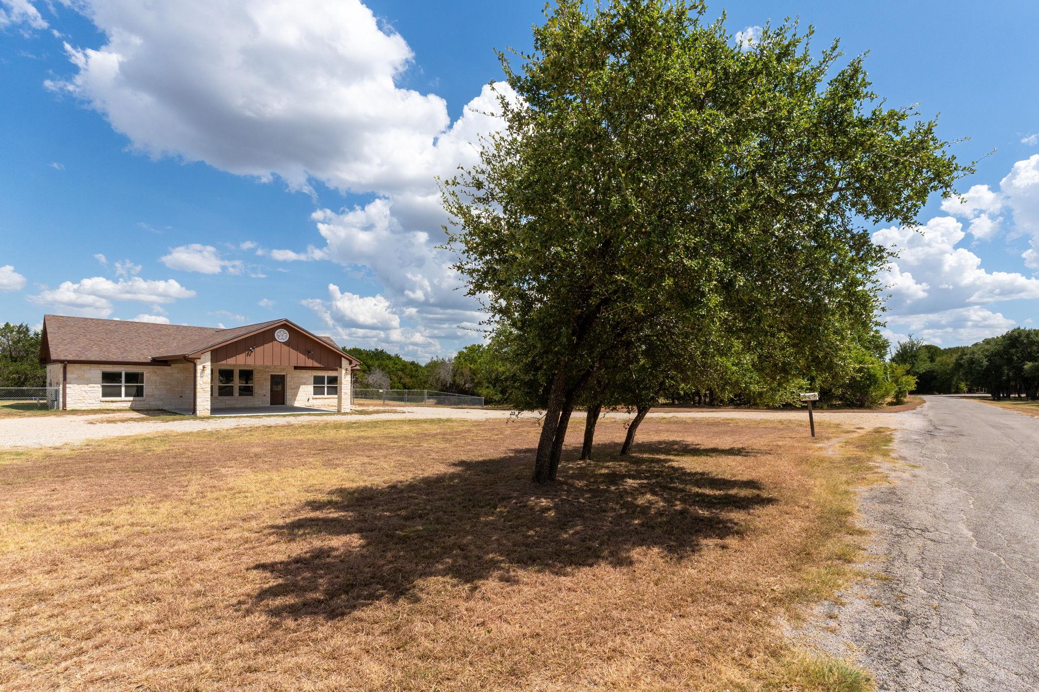 534 County Road 3081 None Property Photo 22